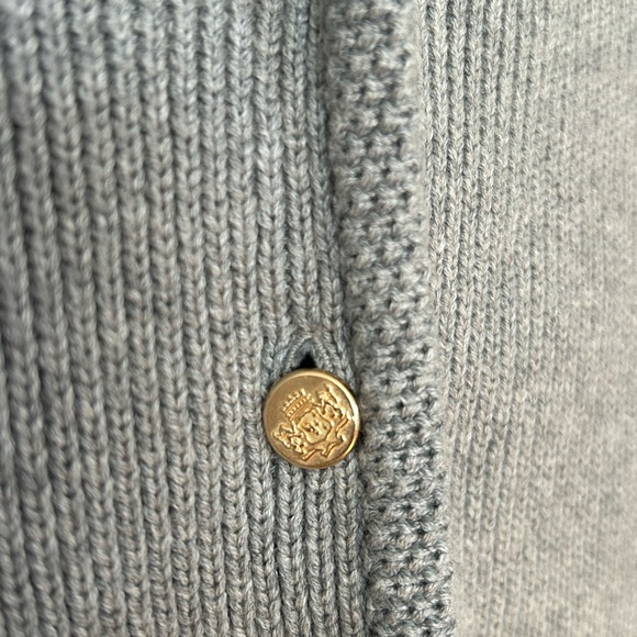 Abercrombie & Fitch Gray Ribbed Knit Vest - Picture 4 of 4